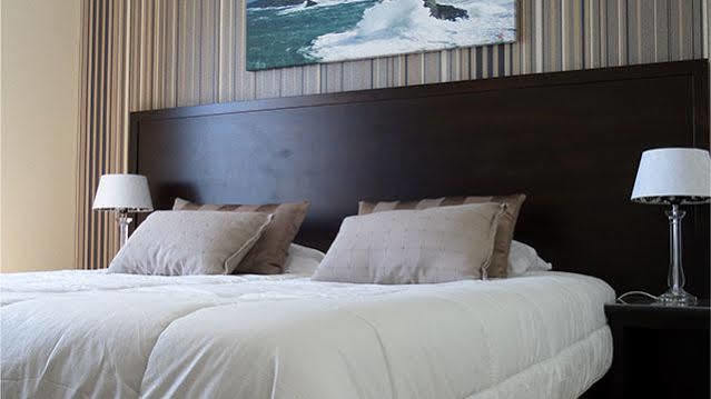 מלון פלוגוף Logis Kermoor & Spa מראה חיצוני תמונה